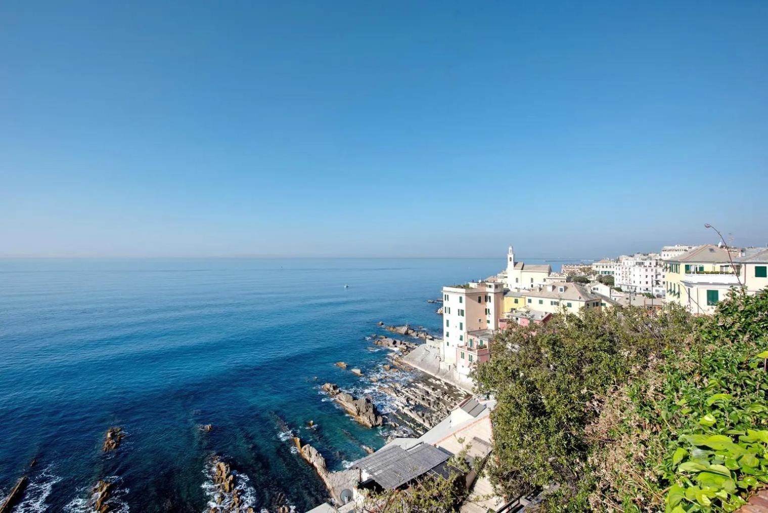 Mare Con Giardino Apartment